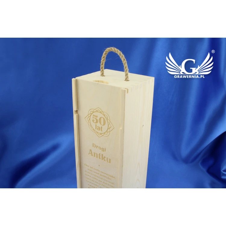 Alcohol box with logo, text or coat of arms