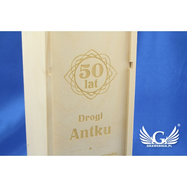 Alcohol box with logo, text or coat of arms