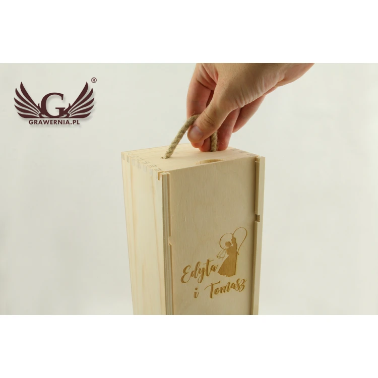 Alcohol box with logo, text or coat of arms