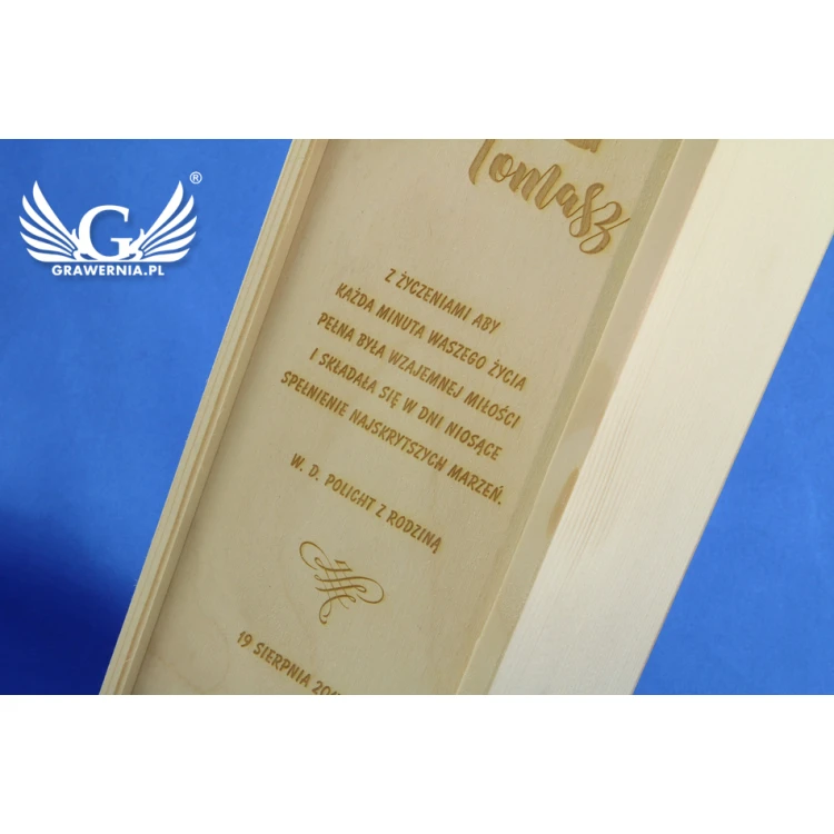 Alcohol box with logo, text or coat of arms