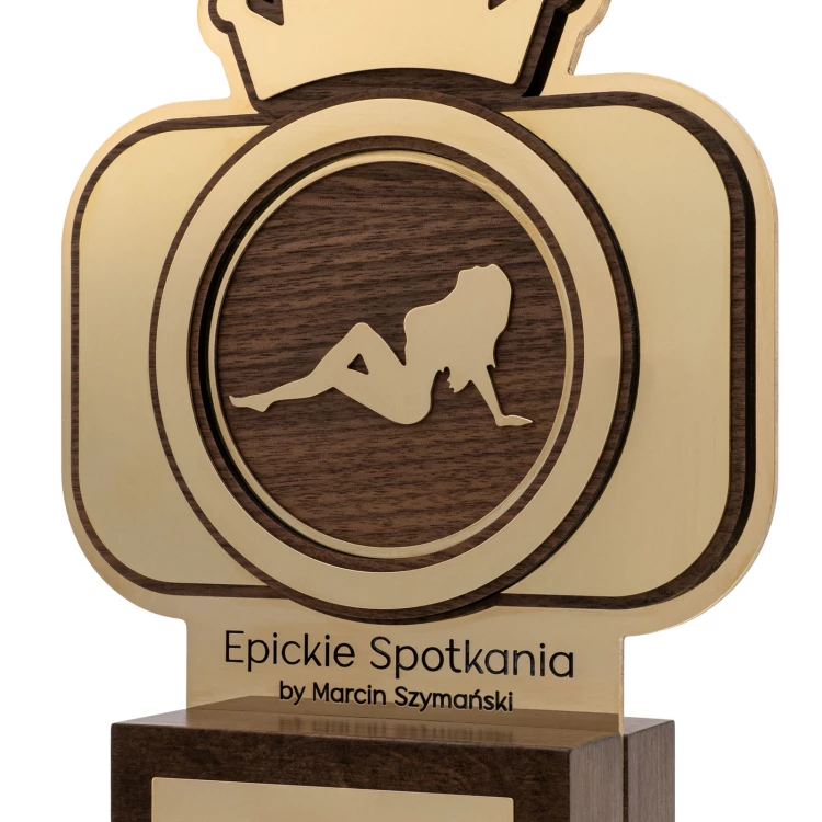 Exclusive business statuette with engraving - solid wood and brass - H 294 mm - DTA169