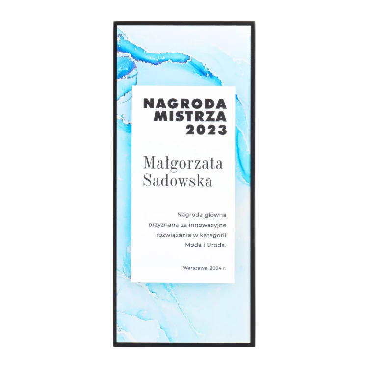 Wooden Statuette - Award for Exceptional Achievement - Height 23cm - DTA099