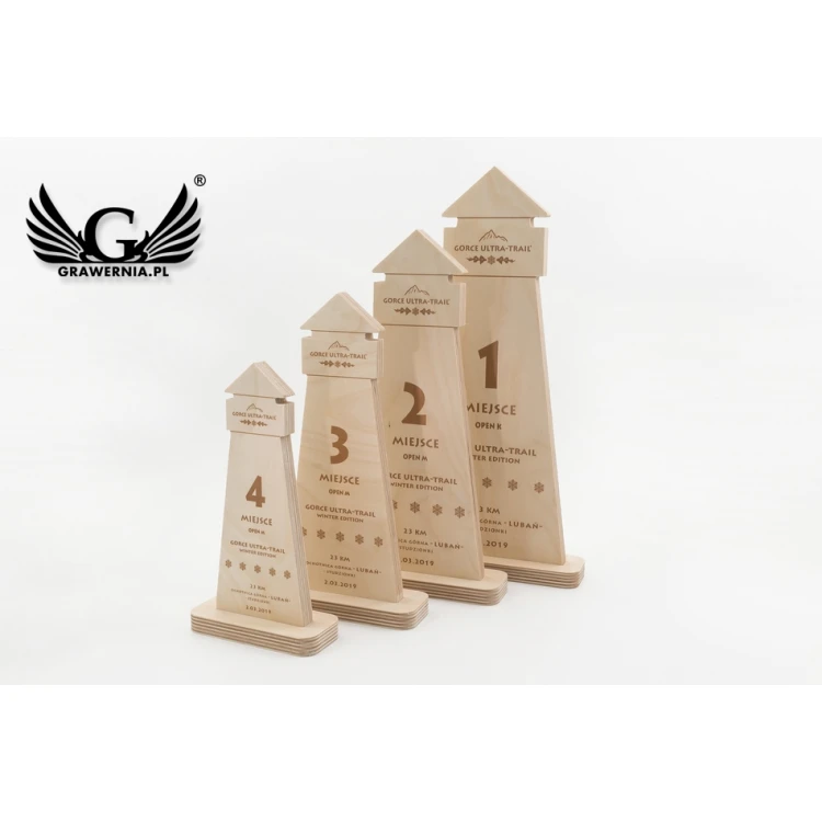 Wooden Statuette - New Trail - model DTA61