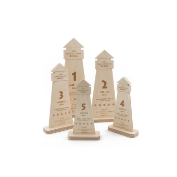 Wooden Statuette - New Trail - model DTA61