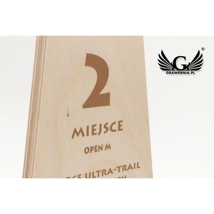 Wooden Statuette - New Trail - model DTA61