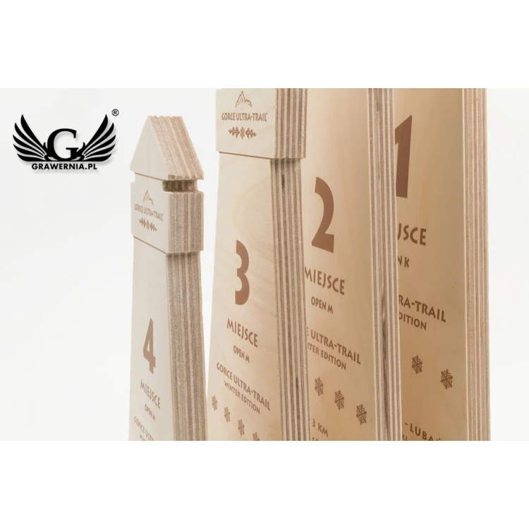 Wooden Statuette - New Trail - model DTA61