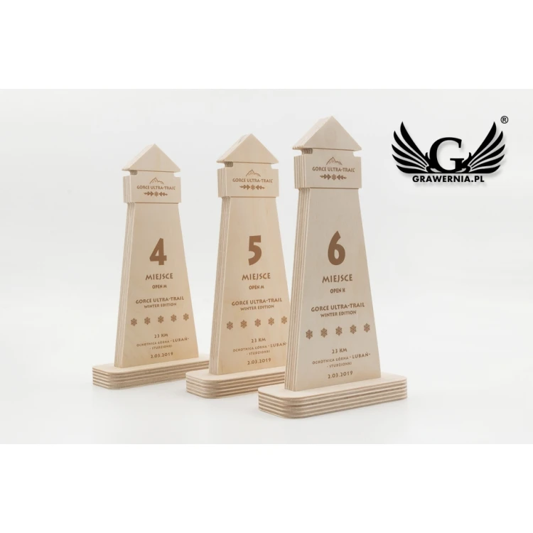 Wooden Statuette - New Trail - model DTA61