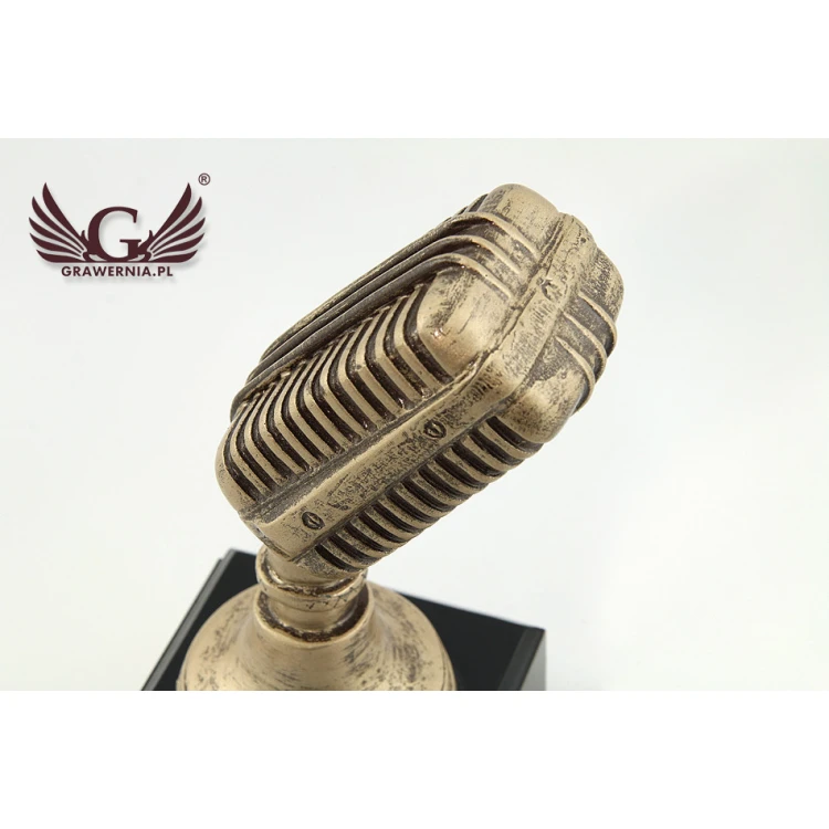 Vintage Microphone Statuette - Attractive Cast Figurine - Height 17 cm - FOL010