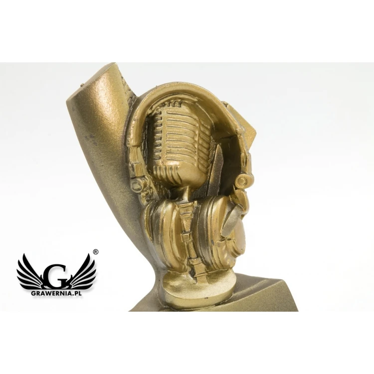 Music Statuette 3 - attractive cast figurine - height 9.5cm - FOL040