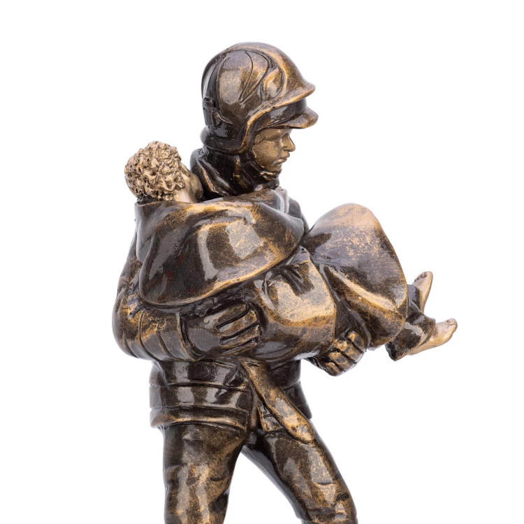 Firefighter statuette - cast with engraving - height 27.5 cm - FOL068