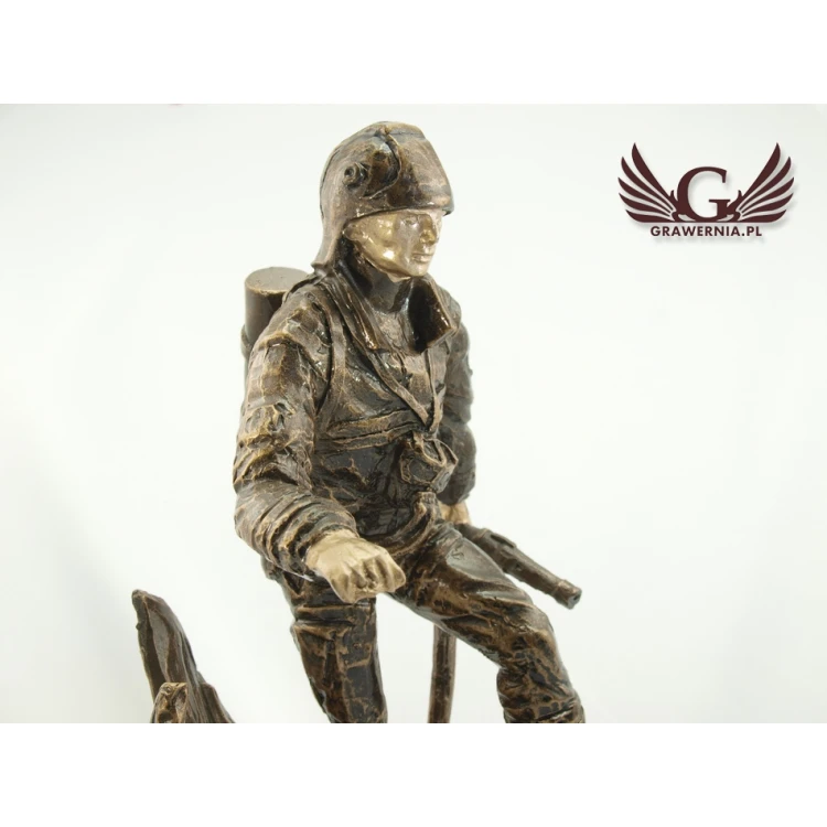 Firefighter Statuette - Attractive Cast Figurine - Height 25 cm