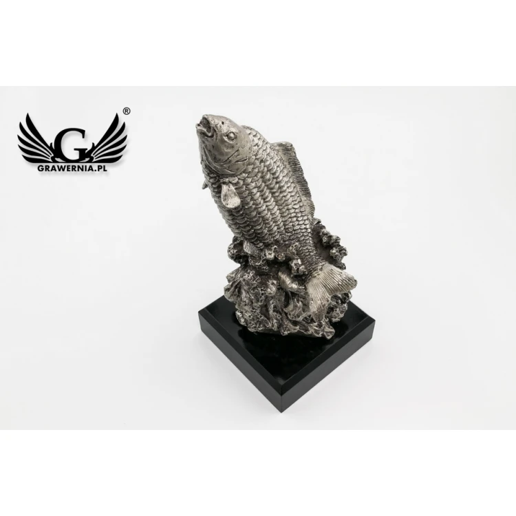 Fishing Statuette 1 - Attractive Cast Figurine - Height 20cm - FOL038