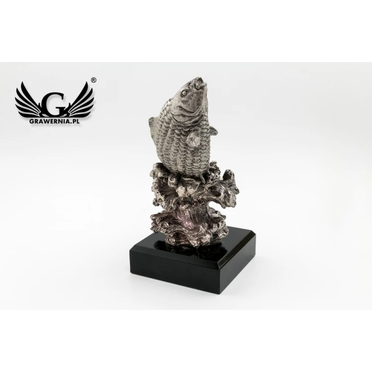 Fishing Statuette 1 - Attractive Cast Figurine - Height 20cm - FOL038