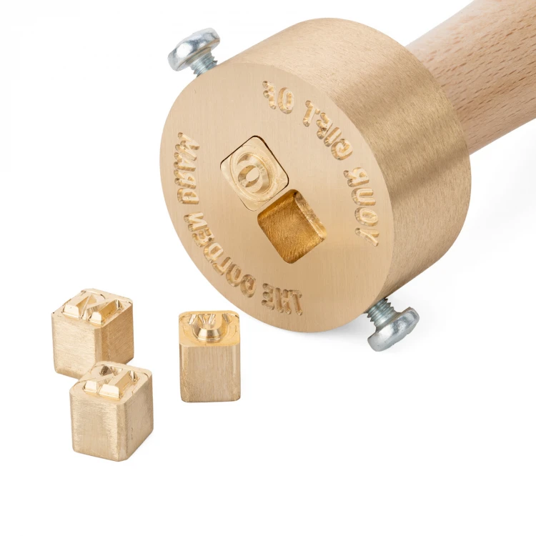 Stamp for embossing in wax with interchangeable fonts - CNC - diameter 40mm - CNC111