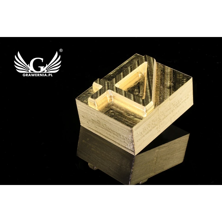 Hot and Cold Logo Embossing Stamp - NUMBERS - die height: 30mm - CNC', which is in the category 'Industry and Company / Dies and Metal Stamps'. Do not translate the category.