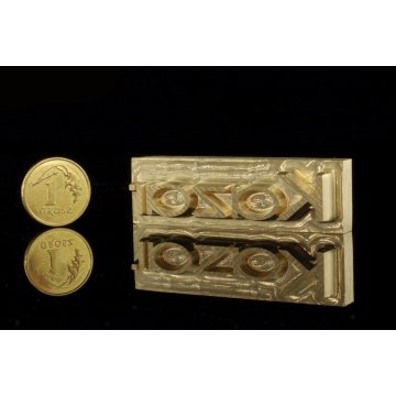 Hot and Cold Logo Embossing Stamp - Die Dimensions: 50x15mm - CNC', which is in the category 'Industry and Company / Dies and Metal Stamps'. Do not translate the category.