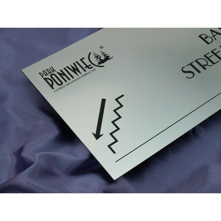 Shield System - Graphic design of shields and plaques for hotel, office, restaurant - SZ177