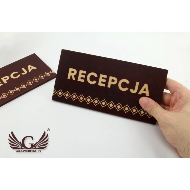 Shield System - Graphic design of shields and plaques for a shelter, hotel, restaurant - SZ178