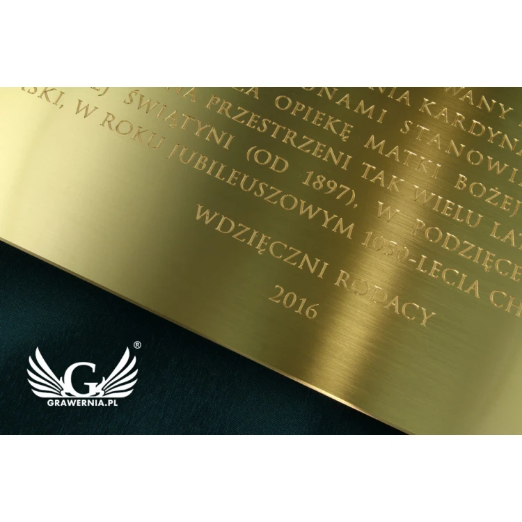 Commemorative Plaque - Brushed and Lacquered Brass - Size 400x200mm
