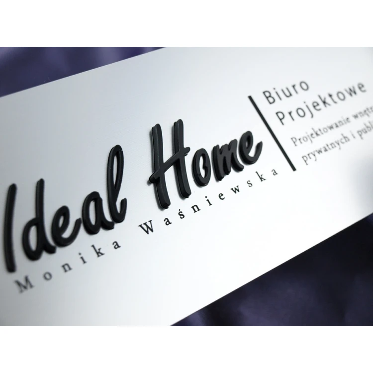 Plaque with embossed logo - SZ181 - size 200x80mm