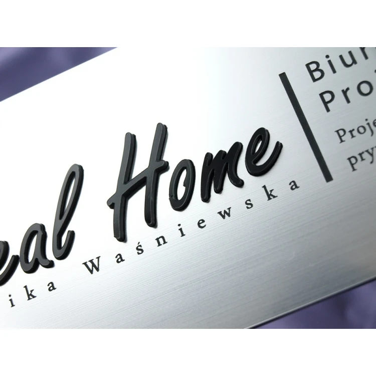 Plaque with embossed logo - SZ181 - size 200x80mm