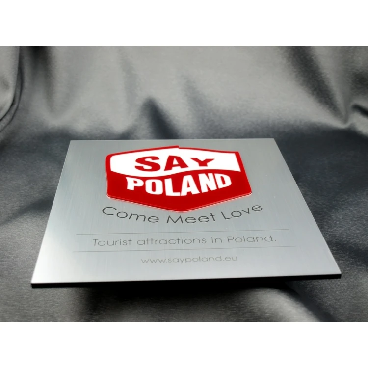 Plaque with embossed logo - SZ051 - size 200x200mm