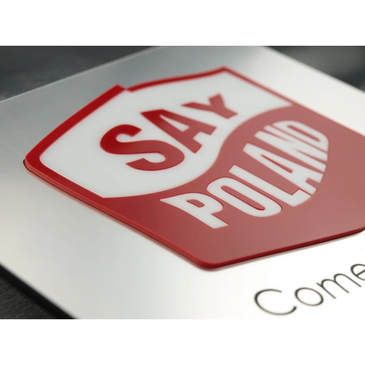 Plaque with embossed logo - SZ051 - size 200x200mm