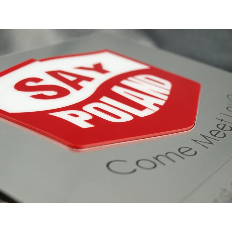 Plaque with embossed logo - SZ051 - size 200x200mm