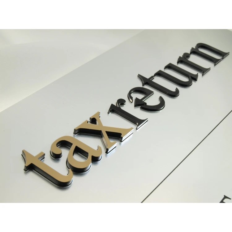 Plaque with embossed logo - SZ038 - size 275x250mm
