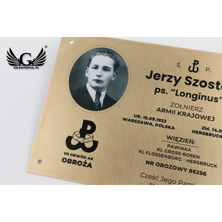 Memorial Plaque with Photo - Brushed and Lacquered Brass - Dimensions 300x210mm - TAB076