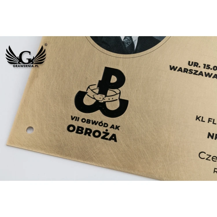 Memorial Plaque with Photo - Brushed and Lacquered Brass - Dimensions 300x210mm - TAB076