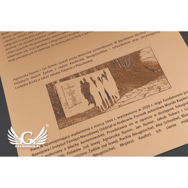 Engraved commemorative plaque with photo - exterior laminate - dimensions 400x550mm - TAB091