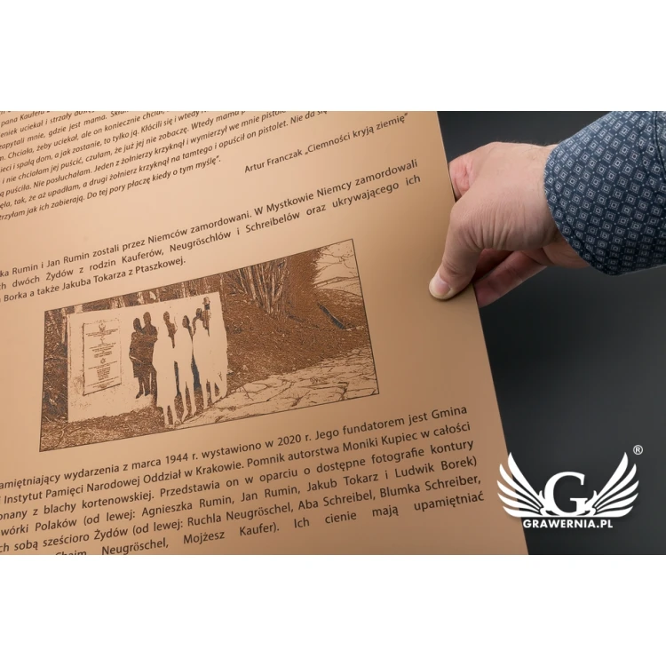 Engraved commemorative plaque with photo - exterior laminate - dimensions 400x550mm - TAB091