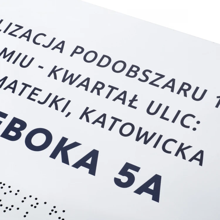 White Dibond plaque with Braille lettering - size 297x210mm (A4) - TAB474