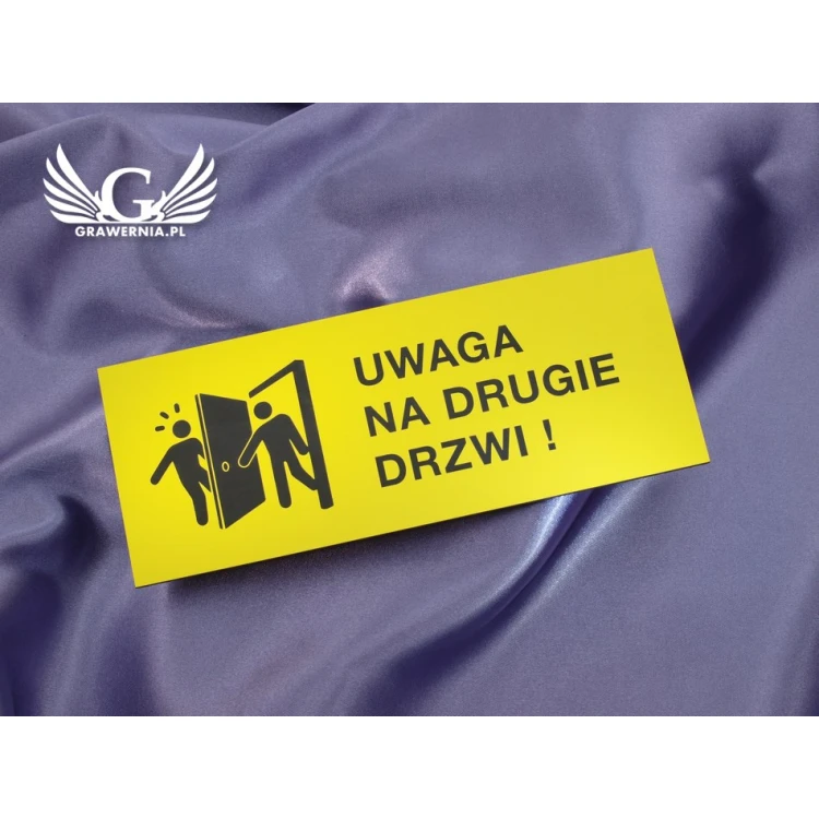 Warning signs - self-adhesive - size 20x8cm