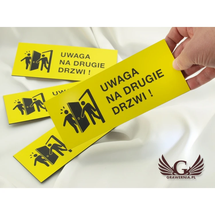 Warning signs - self-adhesive - size 20x8cm