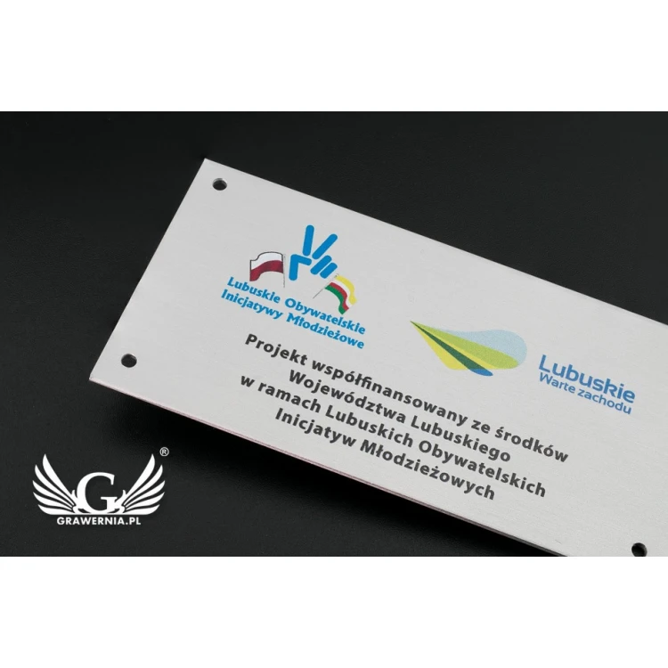 Anodised aluminium plates - indestructible printing - dimensions 80x40mm