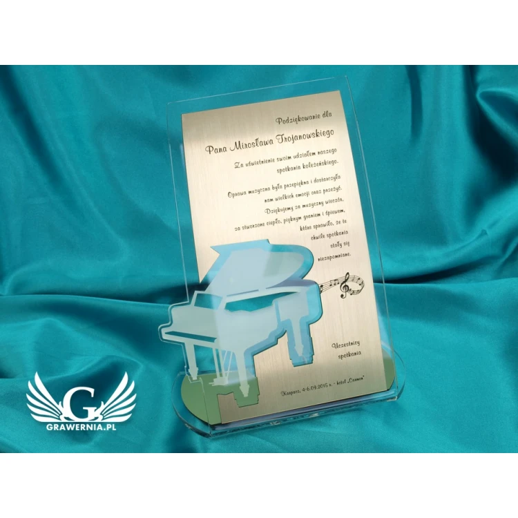 Acrylic Trophy - model DTA20 - height 21 cm