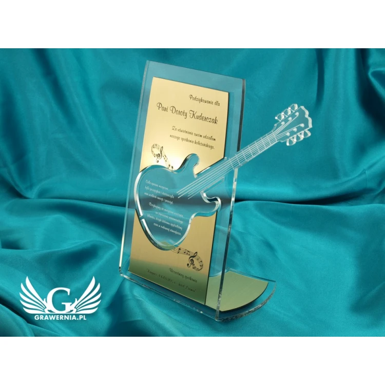 Acrylic Trophy - model DTA20 - height 21 cm