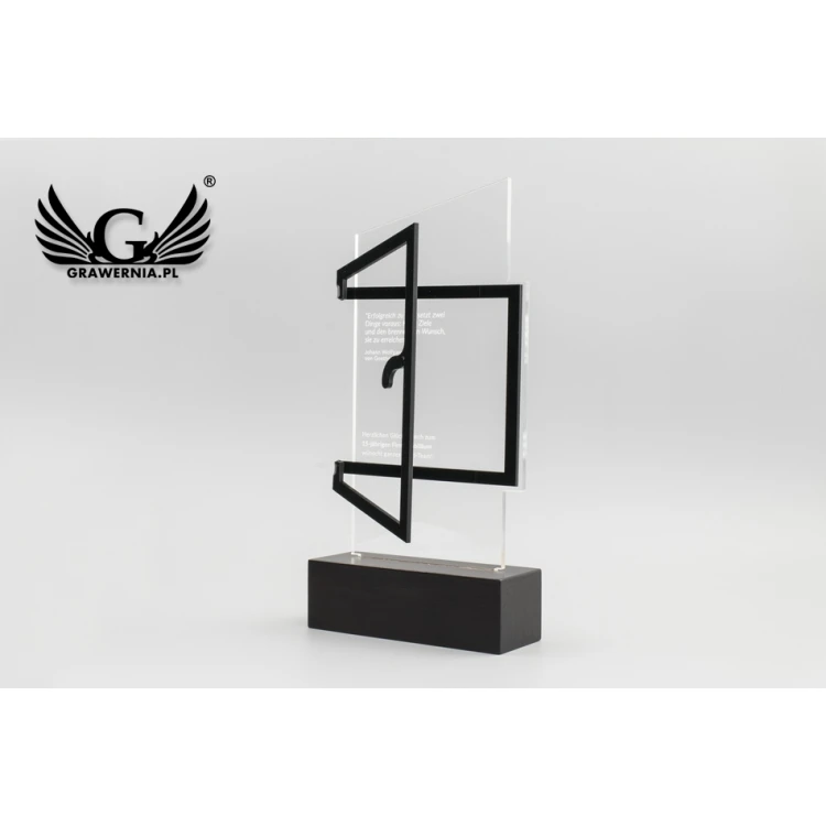 Plexiglass Statuette on Wooden Pedestal - Open - Model DTA58 - Height 25cm