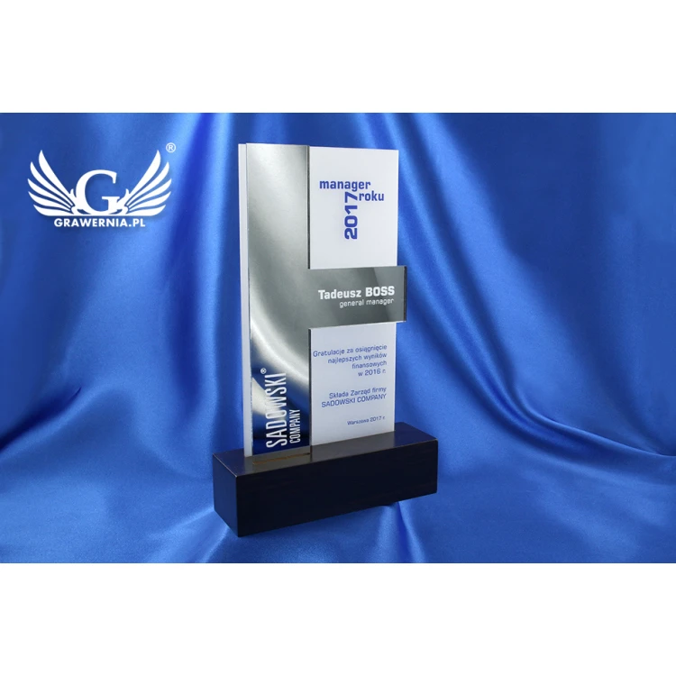 Business Trophy - CROSS - model DTA42 - height 24cm