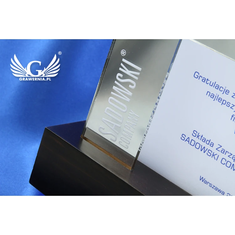 Business Trophy - CROSS - model DTA42 - height 24cm