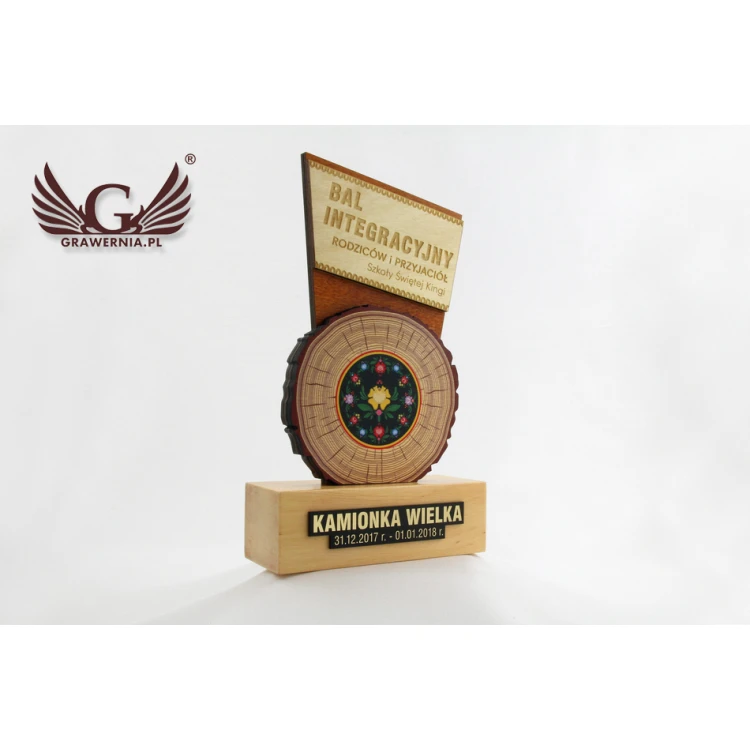 Wooden Trophy - FOLK - model DTA46 - height 21.5cm