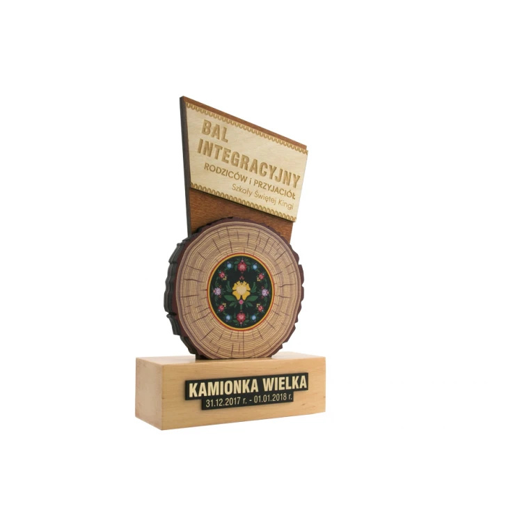 Wooden Trophy - FOLK - model DTA46 - height 21.5cm