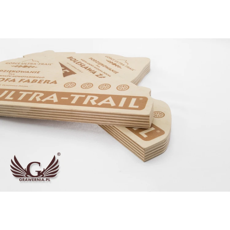 Wooden Statuette - Mountain Trail 2 - model DTA55