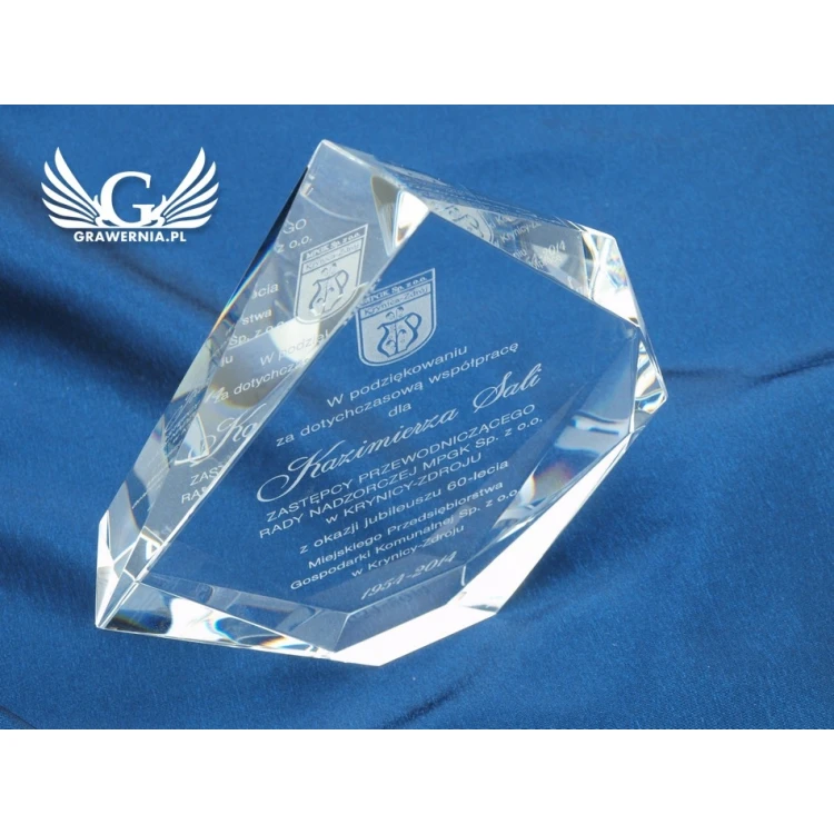 Glass Trophy in Case - DIAMOND