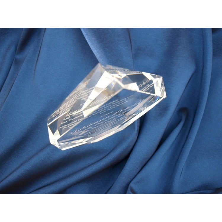 Glass Trophy in Case - DIAMOND