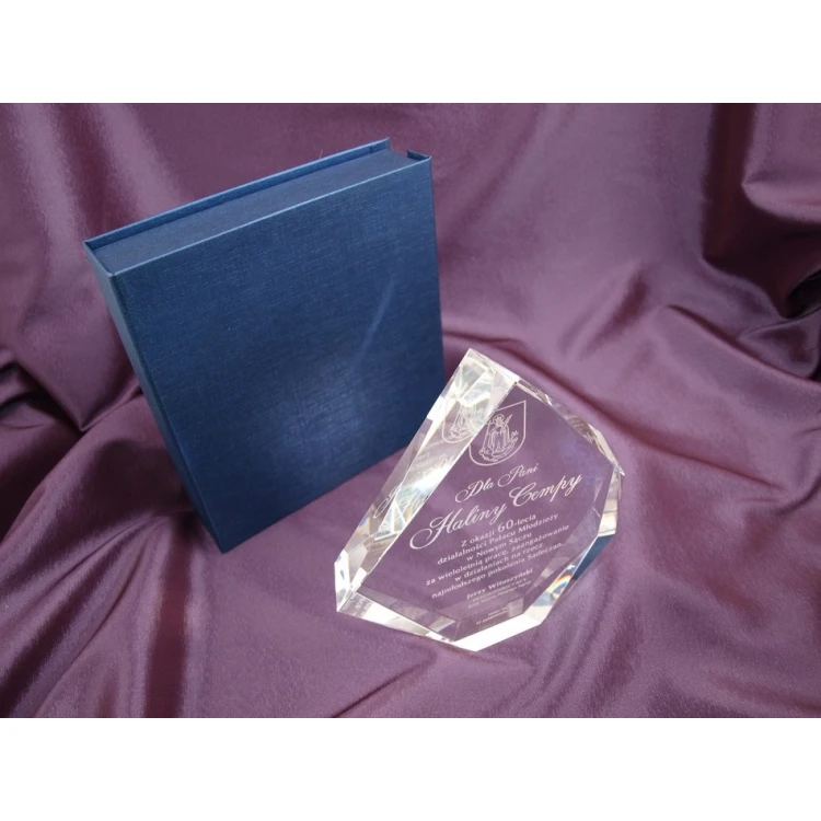 Glass Trophy in Case - DIAMOND