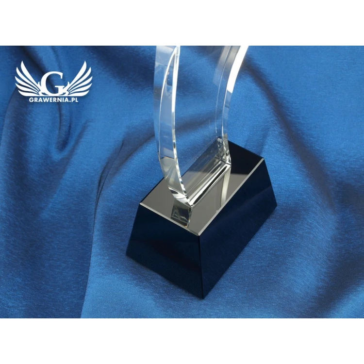 Glass Trophy in Case - STAR