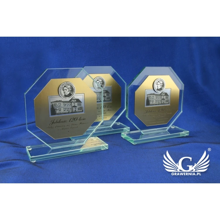 Glass Trophy - MERIDA plus engraving laminate